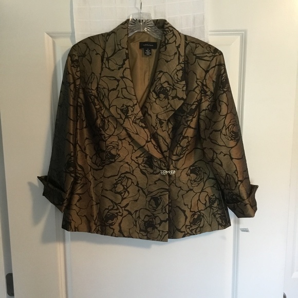 R&M Richards Jackets & Blazers - R&M Richard’s Ladies Lined Blazer 3/4 Sleeves Gold/ Black Size 12 NWT
